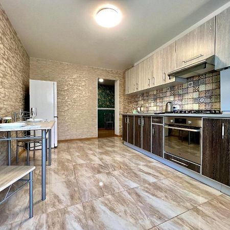 Apartpoltava Простора Однокімнатна Квартира В Новобудові, Корпусний Парк Buitenkant foto